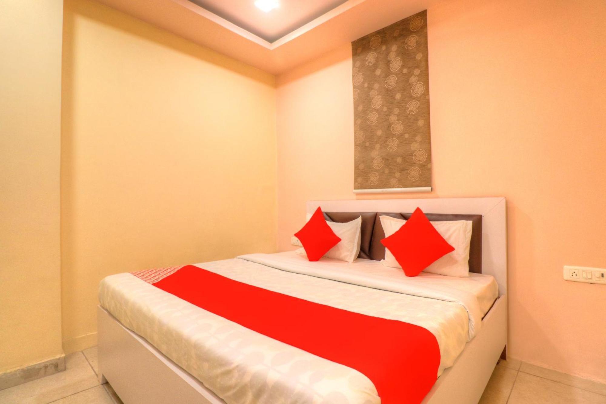 Hotel O Deep Plaza Faridabad Zewnętrze zdjęcie